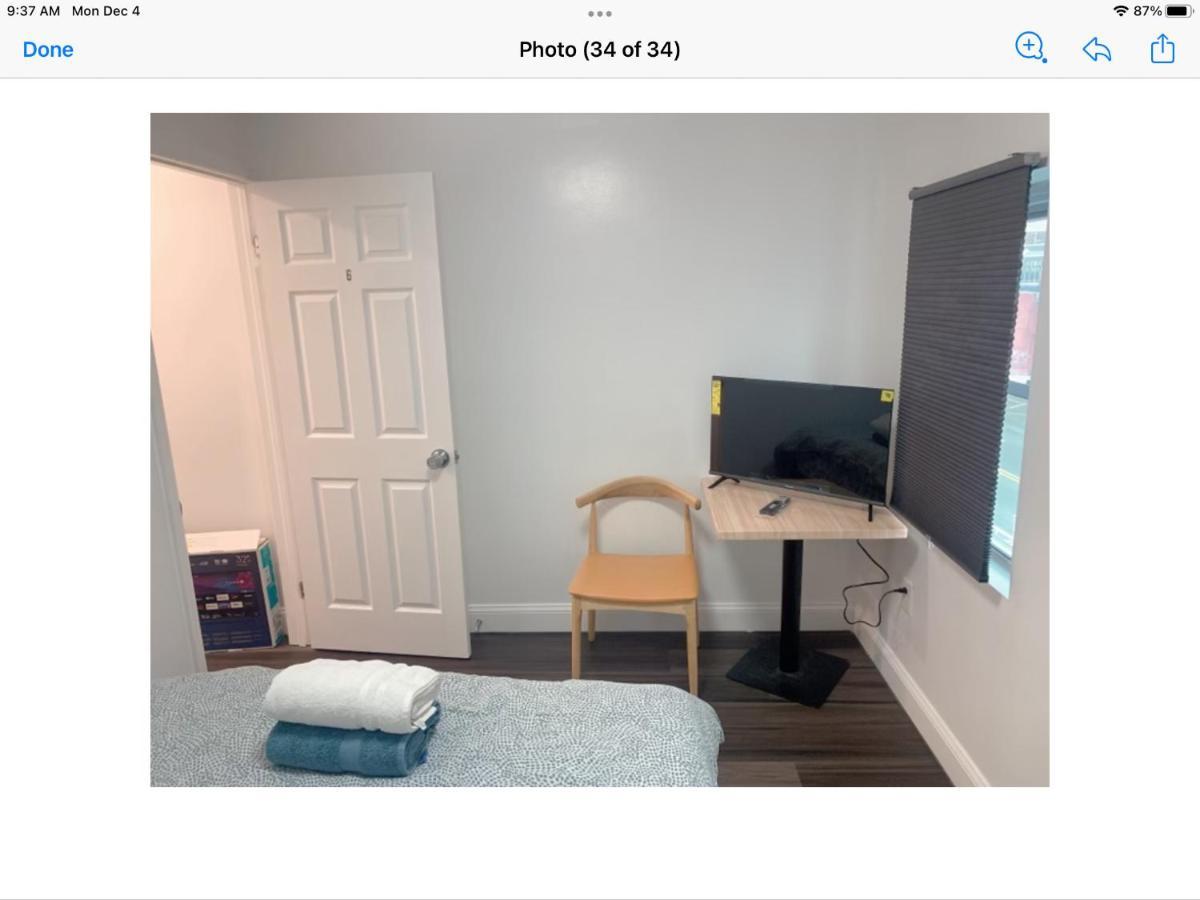 Stylist Bedroom Central Of Baltimore Eksteriør billede
